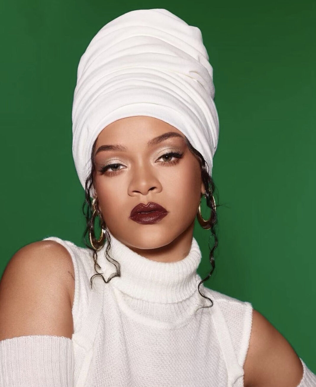 Rihanna, nënë për herë të parë: Zbulohet gjinia e bebit!
