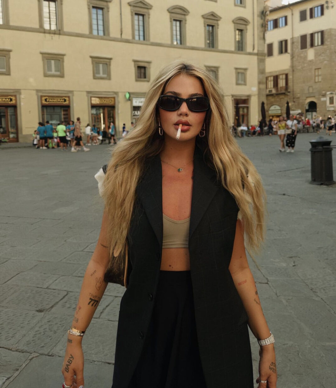 3 modele se si t’i stiloni flokët nëse jeni bionde, frymëzuar nga Loredana
