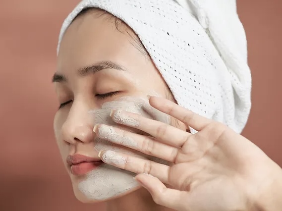 Sipas “The Face Balance”: Rutina perfekte e mëngjesit!