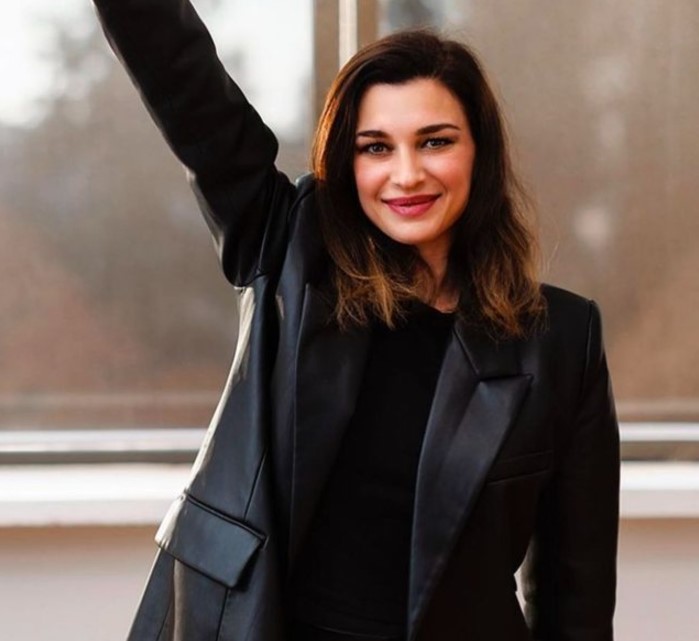 Elsa Lila trondit me rrëfimin e saj: Në burg donin të më vrisnin, një vajzë shqiptare më shpëtoi jetën