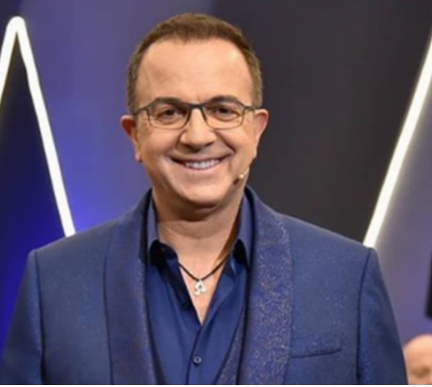 Ardit Gjebrea ka një kërkesë për burrat: Nëse doni t’i propozoni gruas më thoni dhe mua ju lutem