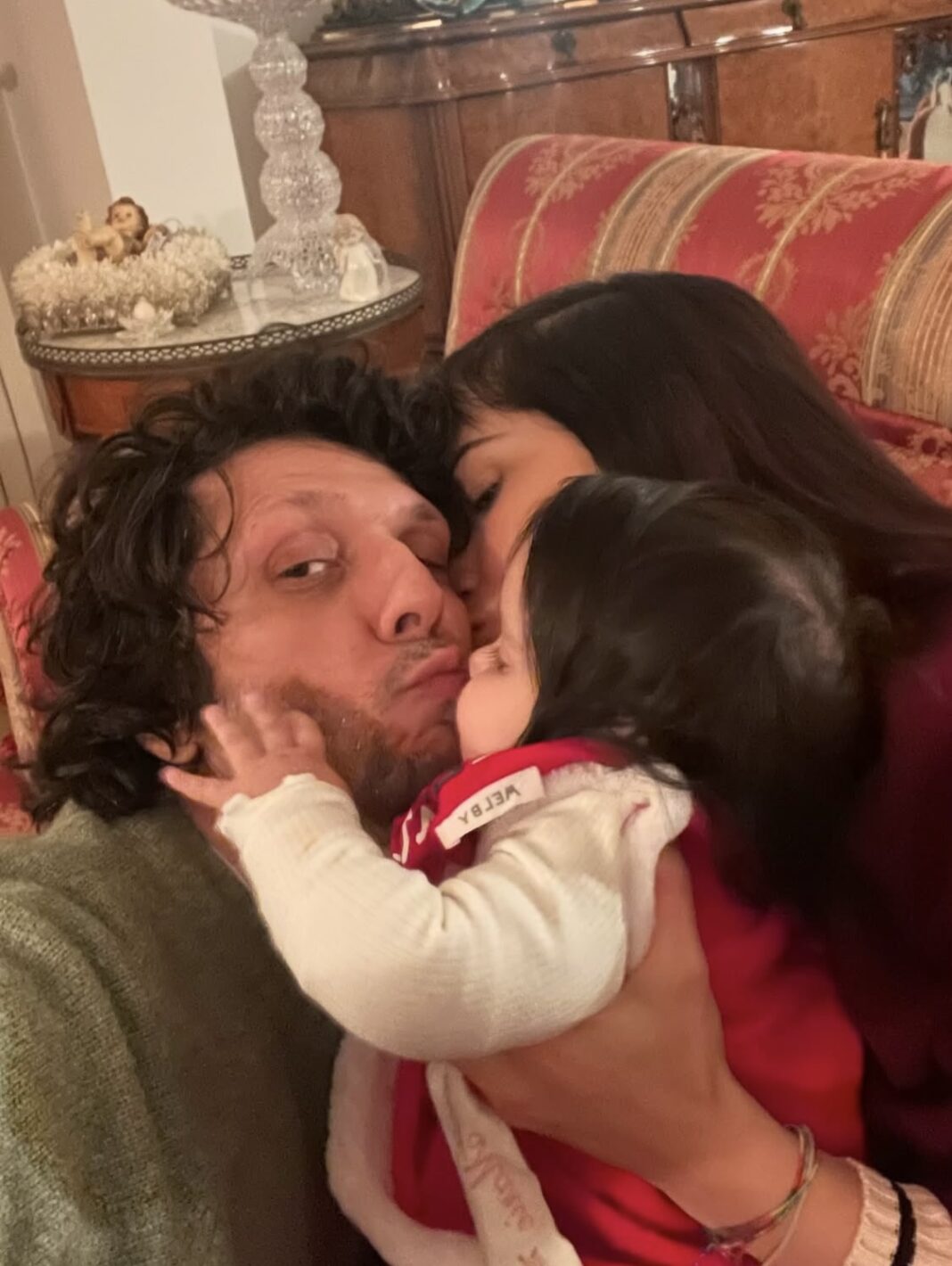 Ermal Meta bën rrëfimin emocionues: Kemi adoptuar 2 vajza nga një jetimore në Shqipëri