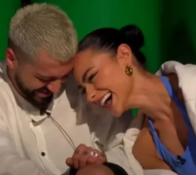 E PAPRITUR! Egli dhe Gjesti fshijnë të gjitha fotot dhe bëjnë NJOFTIMIN e rëndësishëm
