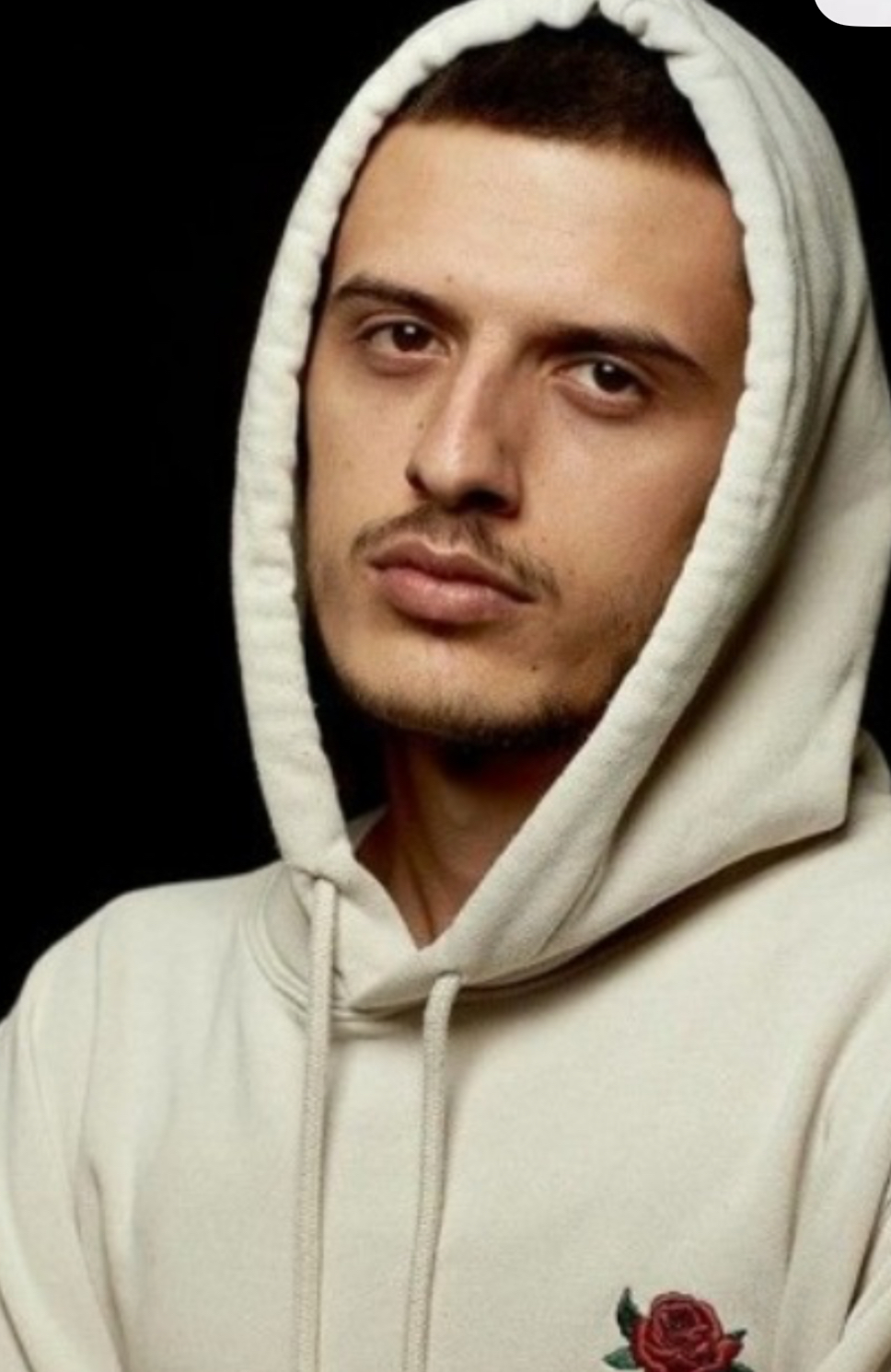 Bardhi “hakmerret” ndaj Vis Pupës: Bota rrotullohet