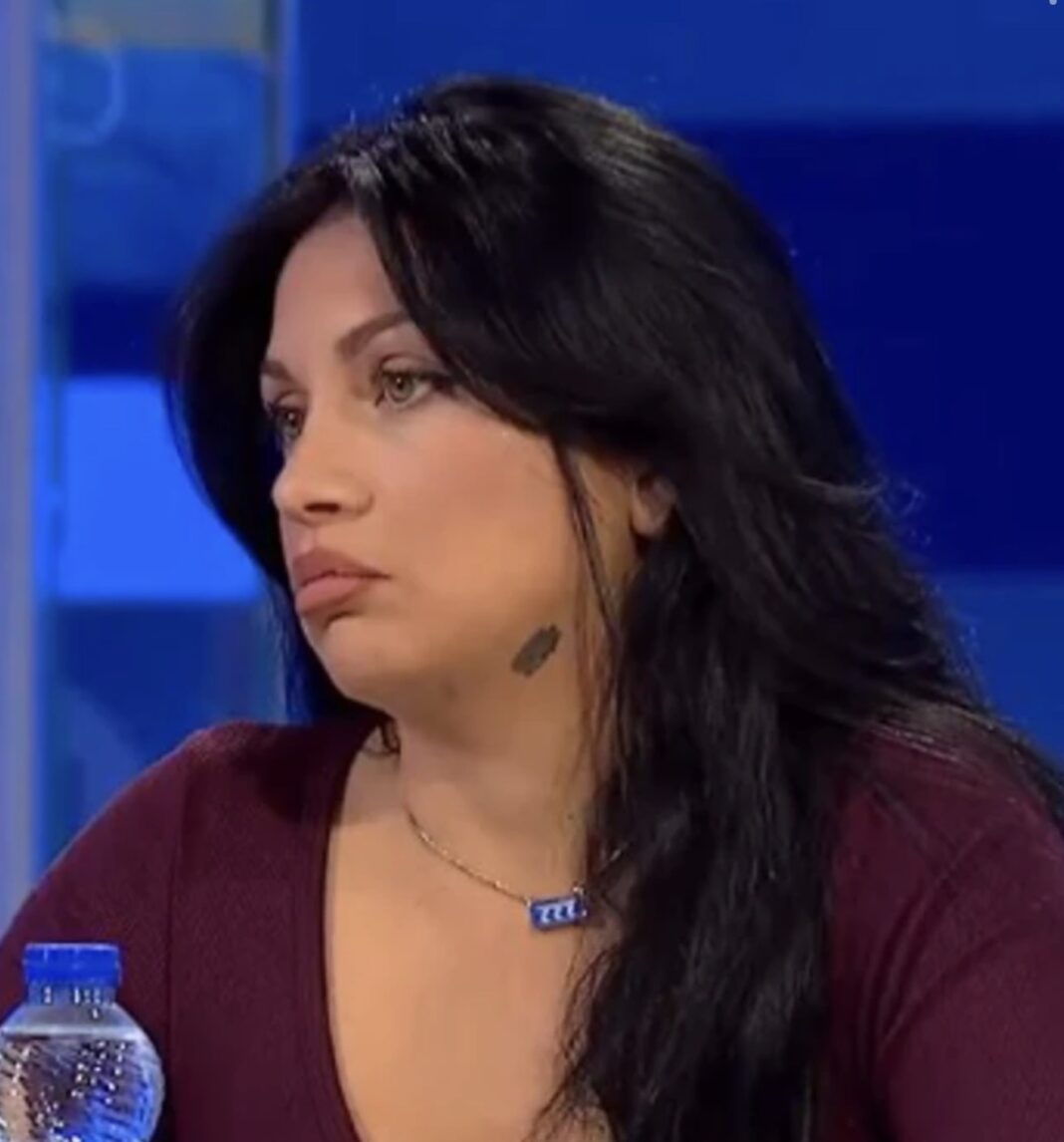 Shkurta Haxhia kritikon Elijonën: “Një person false, po ec me badigarda dhe avokatë”