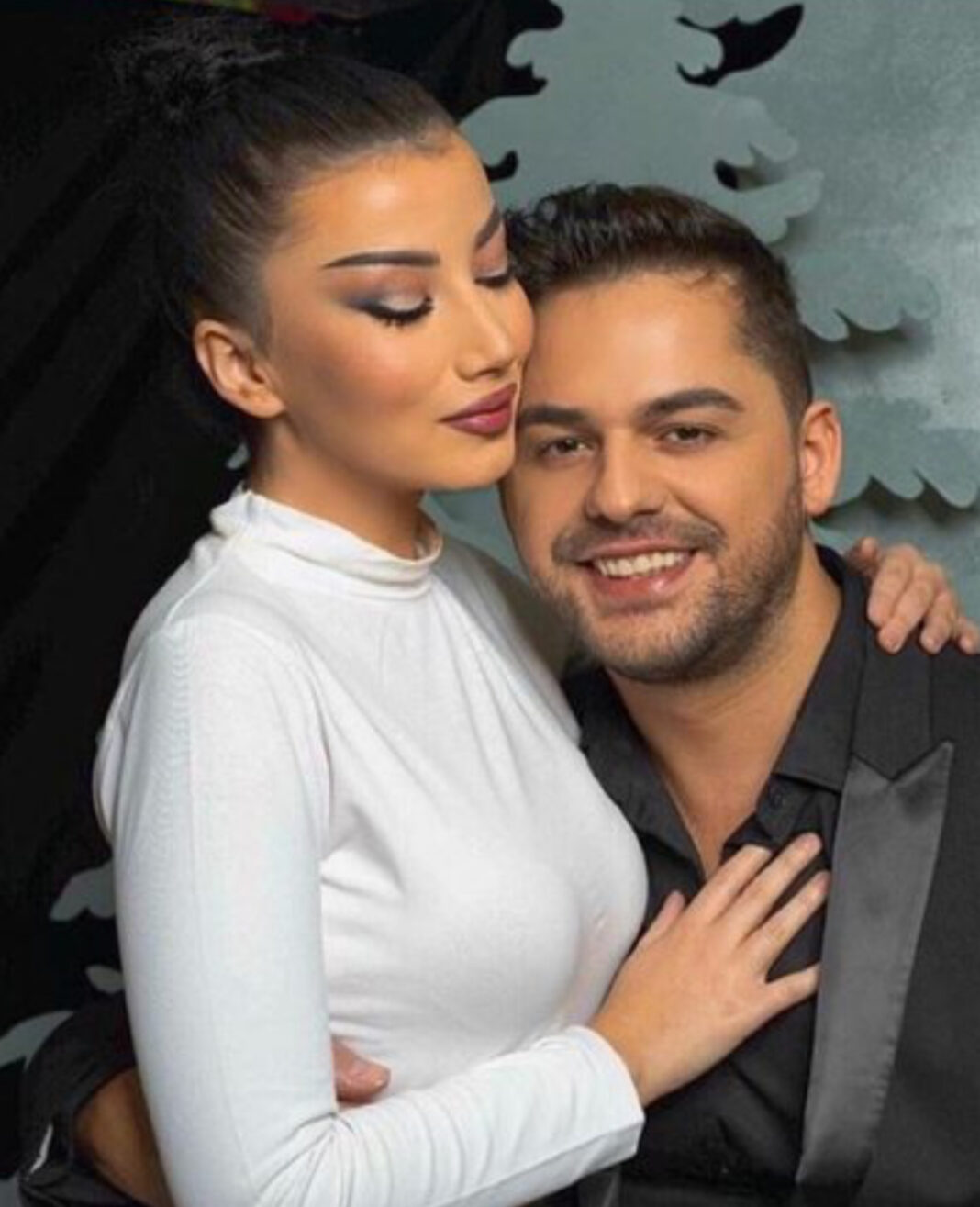 Dje i dha lamtumirë gjysmës së saj, fjalët që Selvija ia tha mikut të Shpatit pas varrimit