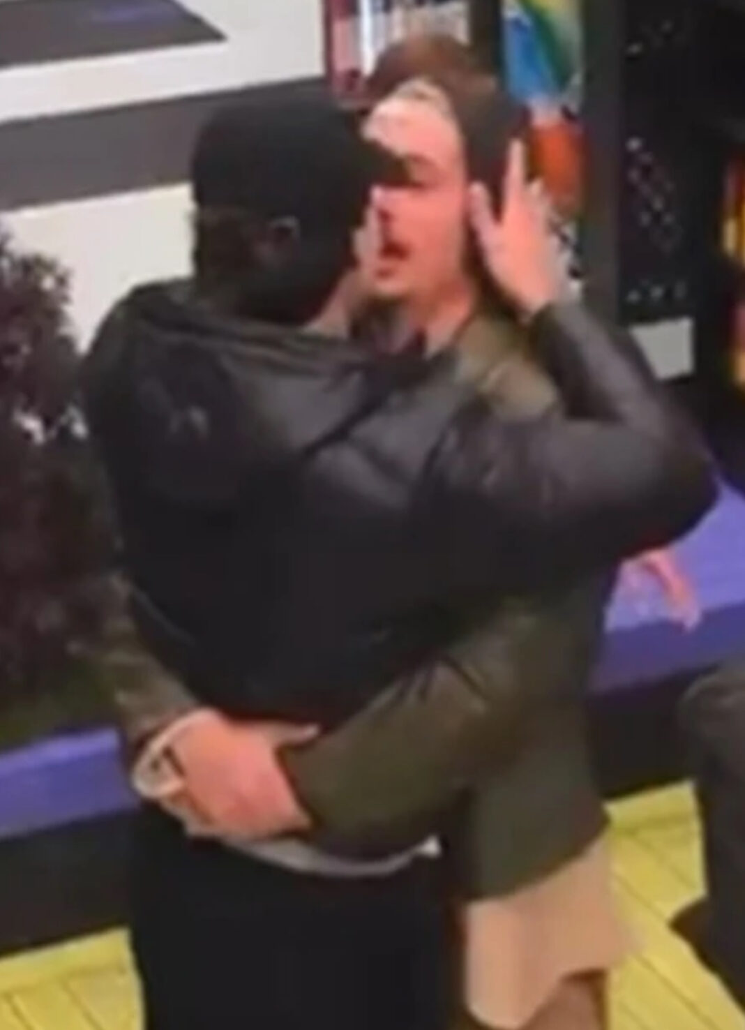 Ndodh puthja e parë mes Klodit dhe Londrimit në “BBVK”?