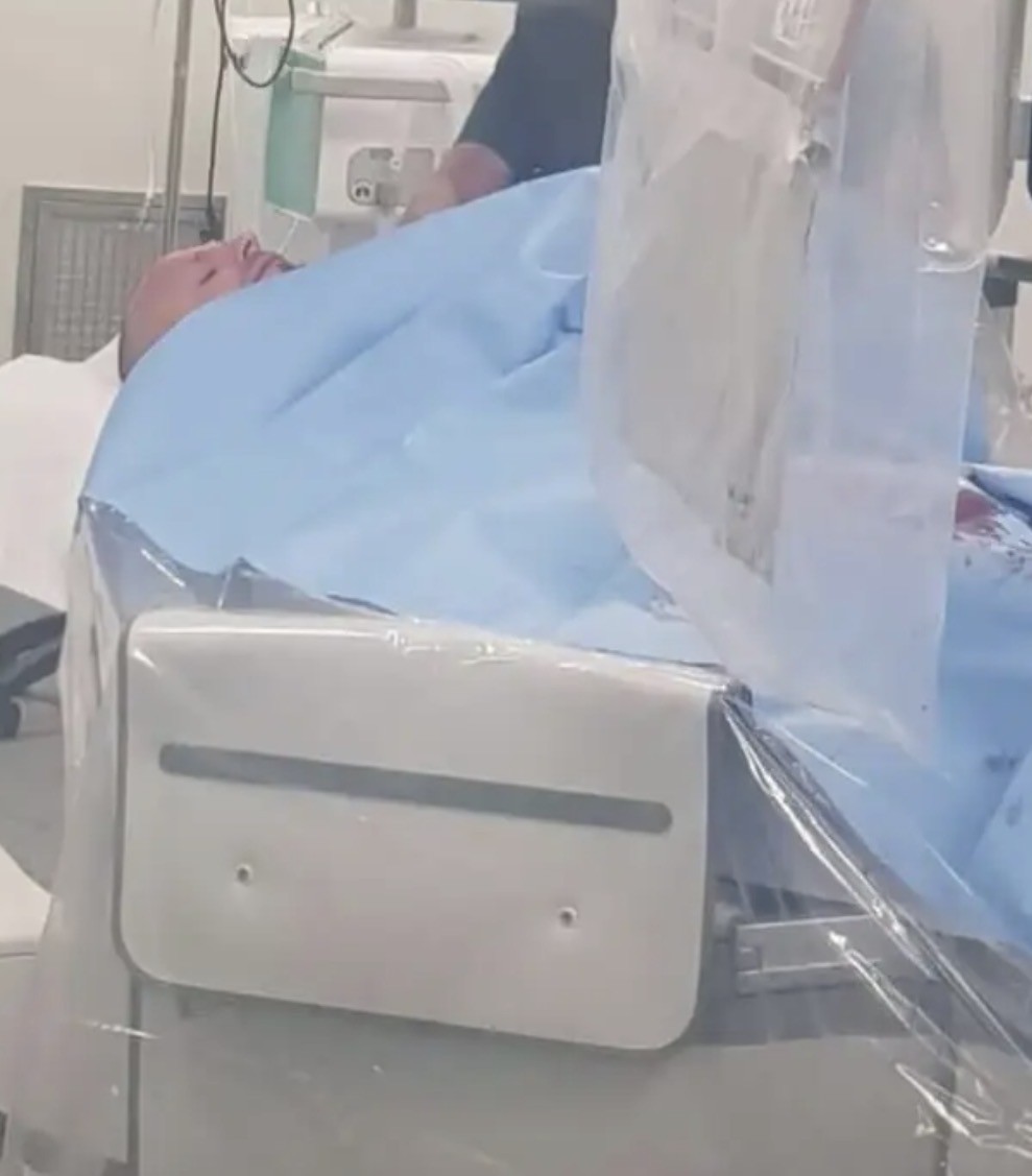 Çfarë po ndodh me Cllevion? Postimi nga spitali shqetëson ndjekësit