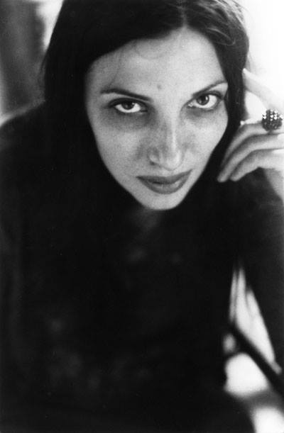 Mimoza Ahmeti përplaset me banorin e ri: Ik në të…