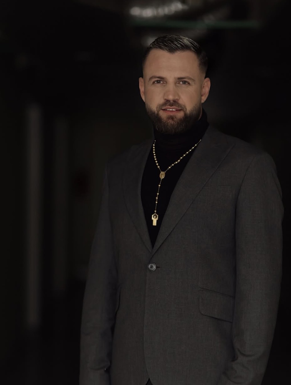Luiz Ejlli po vjen në Top Channel siç nuk e kemi parë kurrë më herët