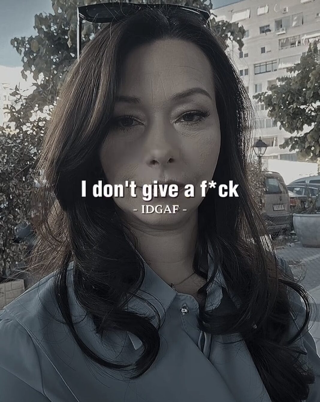 Bashkëshortja e Mirit “trazon” rrjetin me postimin e fundit: “I don’t give a f*ck”